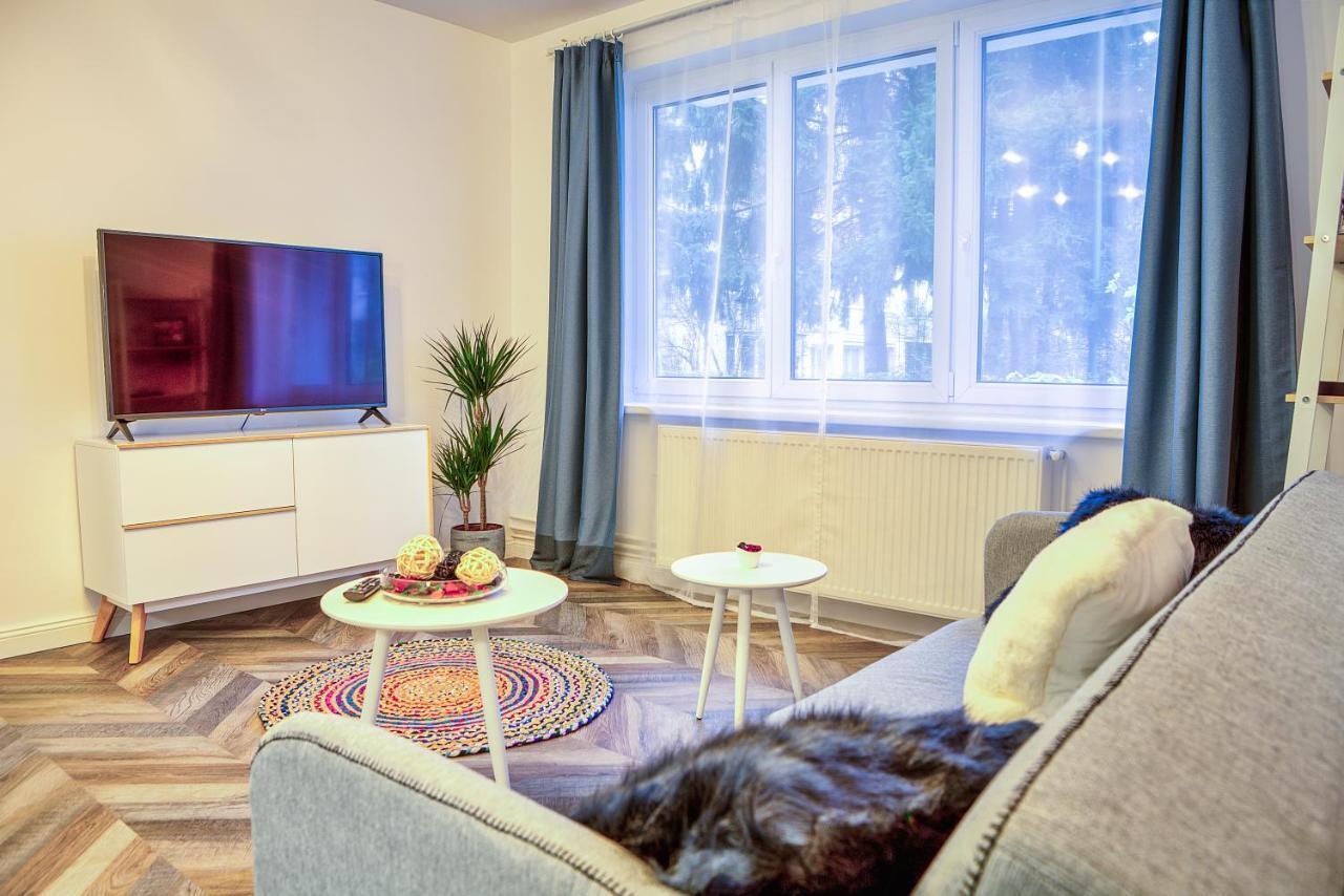 5 Min To Everything-Stylish-Modern-Old City Center Braşov Extérieur photo