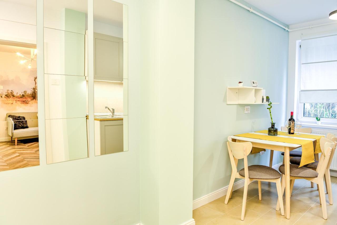 5 Min To Everything-Stylish-Modern-Old City Center Braşov Extérieur photo